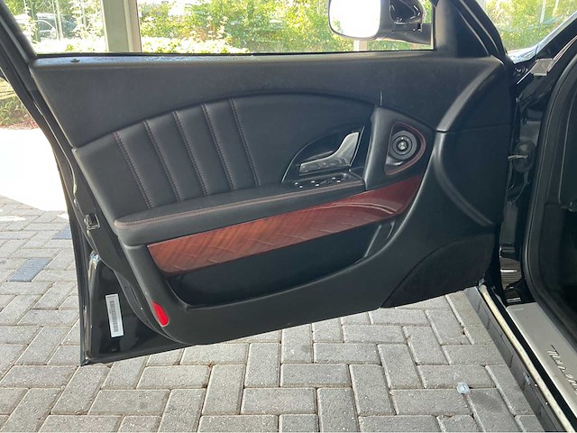 Maserati quattroporte s 4.7 v8 – italiaanse v8-power & pure klasse btw auto - afbeelding 14 van  24