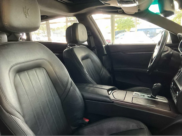 Maserati quattroporte s q4 3.0 v6 twin-turbo | 404 pk | 4wd | luxe & italiaanse klasse btw auto - afbeelding 13 van  28