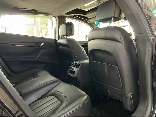 Maserati quattroporte s q4 3.0 v6 twin-turbo | 404 pk | 4wd | luxe & italiaanse klasse btw auto - afbeelding 18 van  28