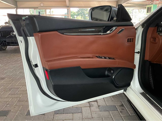 Maserati quattroporte s q4 404 pk 2015 btw auto - afbeelding 11 van  27