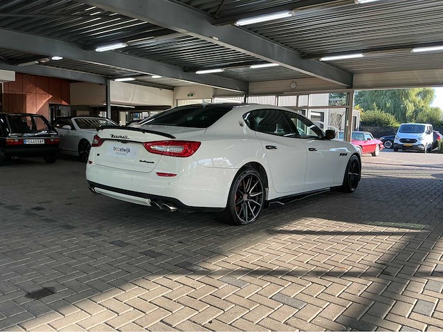 Maserati quattroporte s q4 404 pk 2015 btw auto - afbeelding 23 van  27