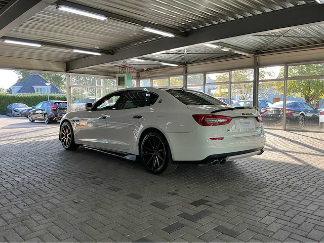 Maserati quattroporte s q4 404 pk 2015 btw auto - afbeelding 25 van  27