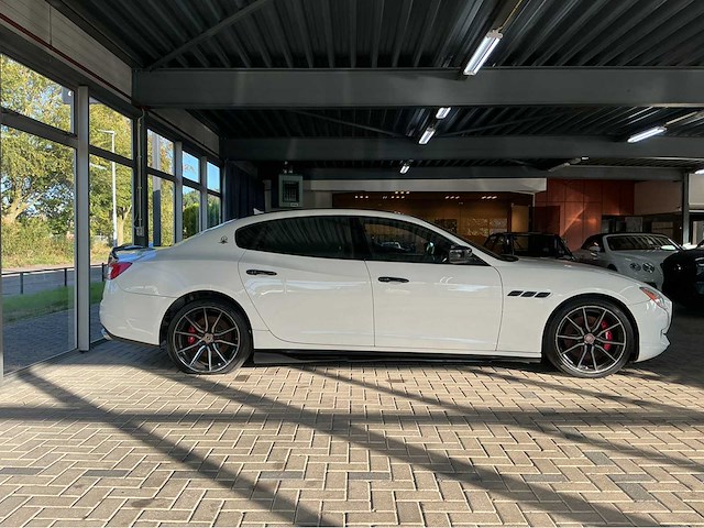 Maserati quattroporte s q4 404 pk 2015 btw auto - afbeelding 26 van  27