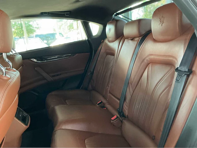 Maserati quattroporte s q4 404 pk 2015 btw auto - afbeelding 20 van  38