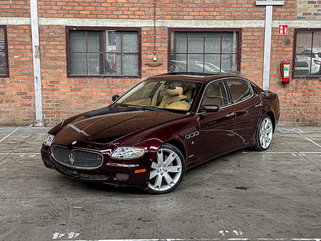 Maserati quattroporte sport gt 400pk 2006 youngtimer - afbeelding 3 van  43