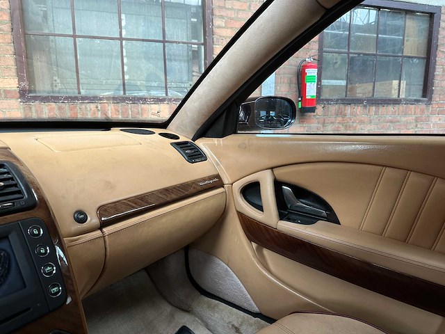 Maserati quattroporte sport gt 400pk 2006 youngtimer - afbeelding 22 van  40