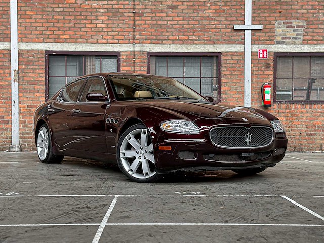 Maserati quattroporte sport gt 400pk 2006 youngtimer - afbeelding 35 van  38