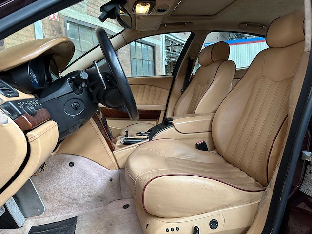 Maserati quattroporte sport gt 400pk 2006 youngtimer - afbeelding 20 van  36