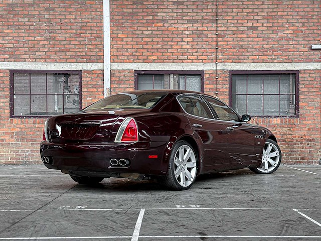 Maserati quattroporte sport gt 400pk 2006 youngtimer - afbeelding 36 van  36