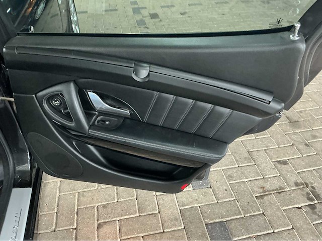Maserati quattroporte sport gt 4.2 v8 – 2007 | italiaanse luxe & 400 pk |btw auto - afbeelding 17 van  33