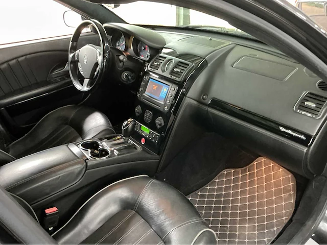 Maserati quattroporte sport gt 4.2 v8 – 2007 | italiaanse luxe & 400 pk |btw auto - afbeelding 14 van  34