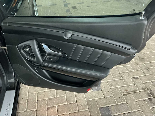 Maserati quattroporte sport gt 4.2 v8 – 2007 | italiaanse luxe & 400 pk |btw auto - afbeelding 19 van  34