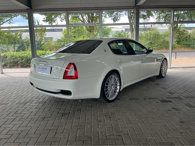 Maserati quattroporte sport gts | 4.7 v8 | 2010 | youngtimer | 440 pk | sport gt s | carbon | btw auto - afbeelding 33 van  35