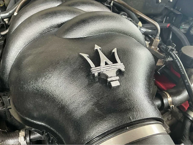 Maserati quattroporte sport gts | 4.7 v8 | 2010 | youngtimer | 440 pk | sport gt s | carbon | btw auto - afbeelding 6 van  34