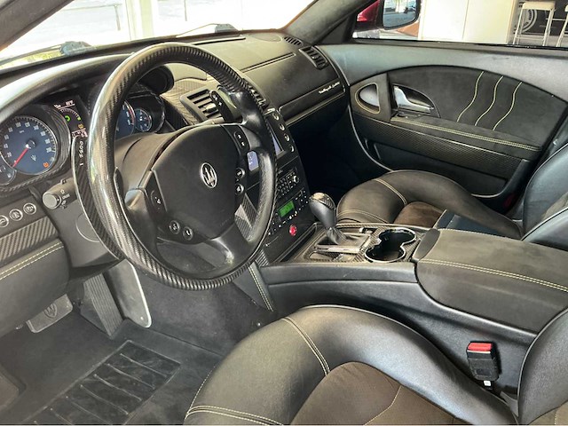 Maserati quattroporte sport gts | 4.7 v8 | 2011 | youngtimer | 440 pk | sport gt s | | btw auto - afbeelding 11 van  26