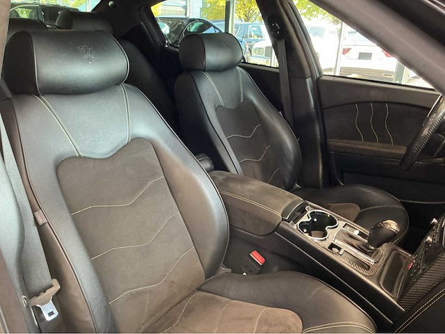 Maserati quattroporte sport gts | 4.7 v8 | 2011 | youngtimer | 440 pk | sport gt s | | btw auto - afbeelding 14 van  26
