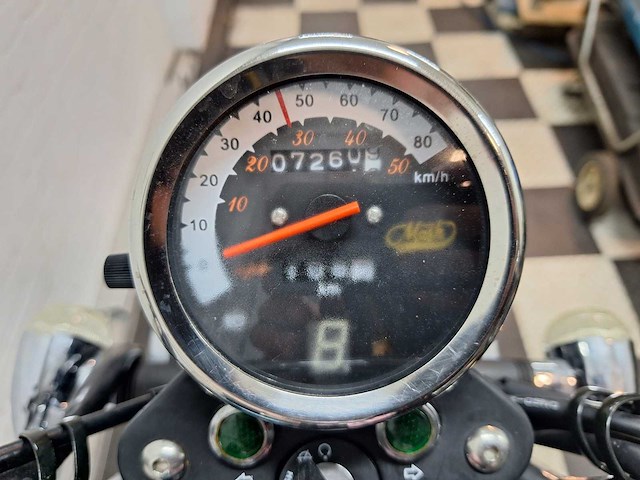 Mash fifty 45 km bromscooter 4takt - afbeelding 4 van  7