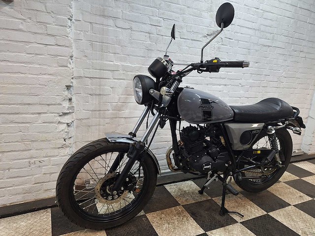 Mash fifty 45 km bromscooter 4takt - afbeelding 2 van  7