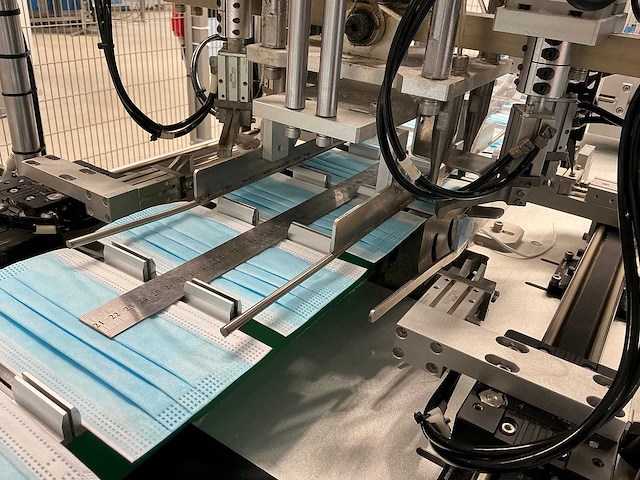 Mask machine - 2020 - mm-a-k-1003 - mondkapjes productielijn (c) - afbeelding 11 van  30