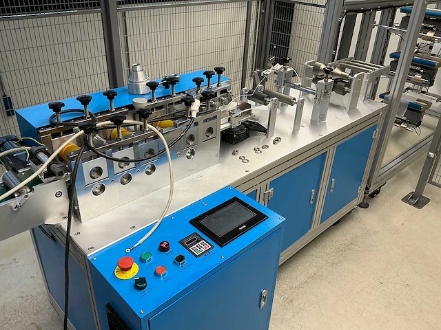 Mask machine - 2020 - mm-a-k-1003 - mondkapjes productielijn - afbeelding 22 van  27