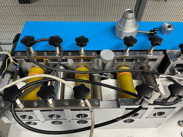 Mask machine - 2020 - mm-a-k-1003 - mondkapjes productielijn - afbeelding 24 van  27