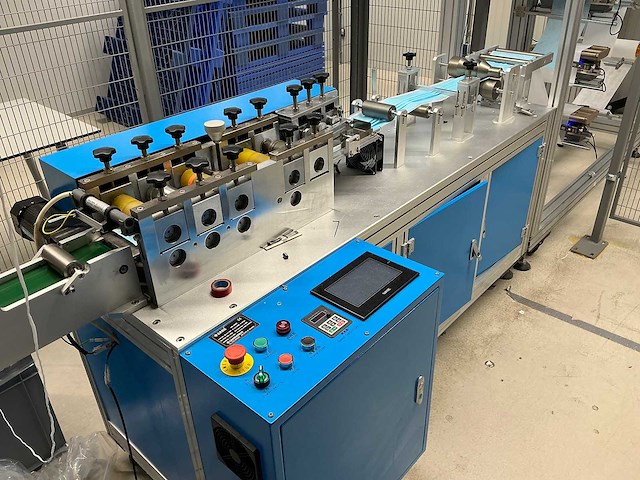 Mask machine - 2020 - mm-a-k-1003 - mondkapjes productielijn - afbeelding 21 van  30
