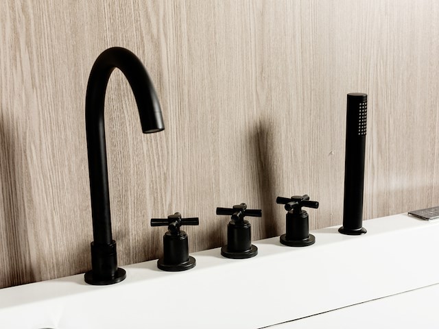 Massagebad vonato, nevira, hoogglans wit - afbeelding 5 van  8