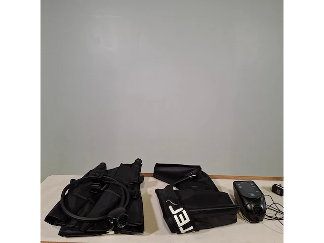 Massagepak, hyperice, normatec 2.0, 2020 - afbeelding 1 van  9