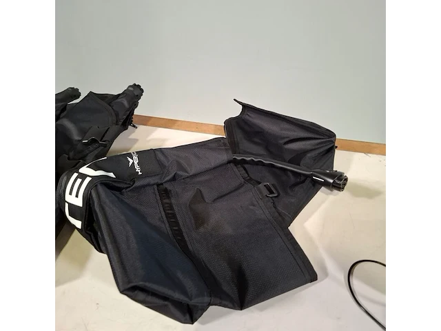 Massagepak, hyperice, normatec 2.0, 2020 - afbeelding 6 van  9