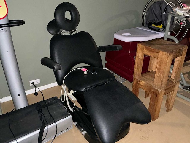 Massagestoel / behandelstoel (2x) - afbeelding 3 van  3