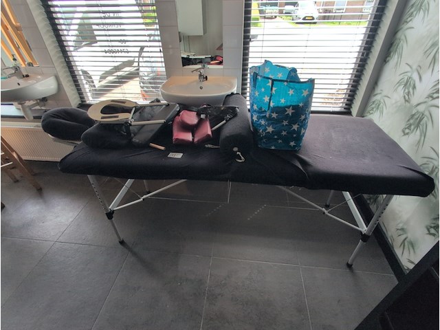 Massagetafel - afbeelding 1 van  3