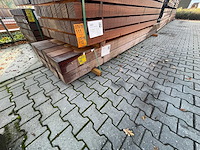 Massaranduba balken fijnbezaagd 4000x150x150mm (12x) - afbeelding 4 van  4