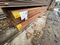 Massaranduba damwand-/ paardenboxprofiel 5000x140x28mm (42x) - afbeelding 4 van  4