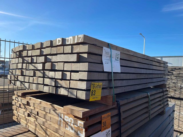 Massaranduba regels fijnbezaagd 2000x60x40mm (105x) - afbeelding 4 van  4