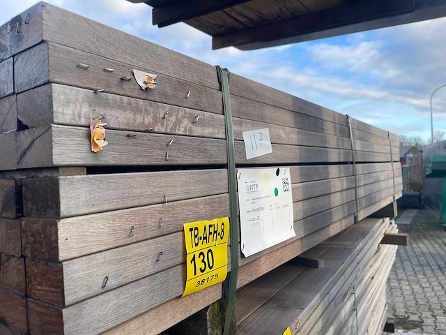 Massaranduba regels geschaafd 2150x70x40mm (117x) - afbeelding 2 van  3