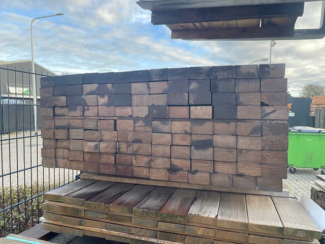 Massaranduba regels geschaafd 2150x70x40mm (117x) - afbeelding 3 van  3