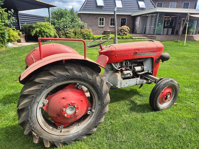 Massey ferguson - 1963 - 25 - oldtimer tractor - afbeelding 8 van  11