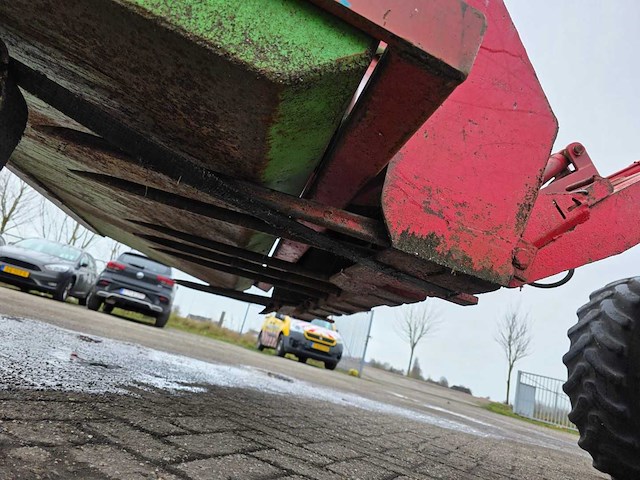 Massey ferguson - 2000 - mf690-4wd - tractor - afbeelding 4 van  20