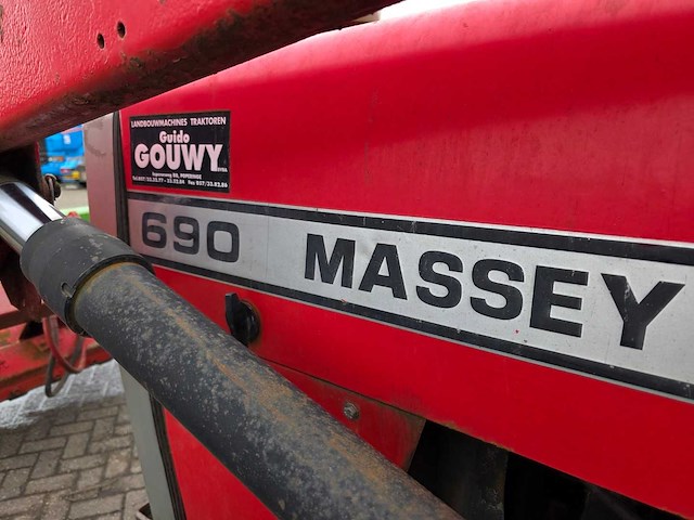 Massey ferguson - 2000 - mf690-4wd - tractor - afbeelding 9 van  20