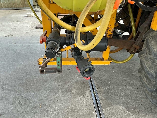 Massey-ferguson - 3050 - tweewielaangedreven landbouwtractor - afbeelding 9 van  9