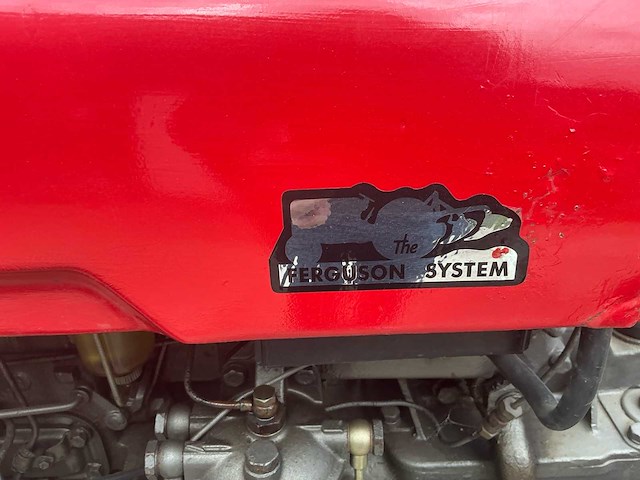 Massey ferguson - 35 - tweewielaangedreven landbouwtractor - afbeelding 19 van  34