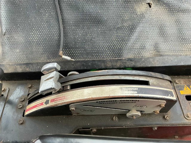 Massey ferguson - mf 1155 - 2-wheel drive tractor - 1972 - afbeelding 6 van  24