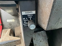 Massey ferguson - mf 1155 - 2-wheel drive tractor - 1972 - afbeelding 11 van  24