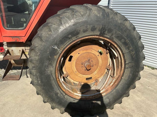Massey ferguson 1155 oldtimer tractor - afbeelding 2 van  22