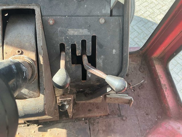 Massey ferguson 1155 oldtimer tractor - afbeelding 11 van  22