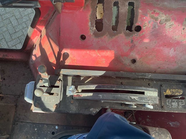 Massey ferguson 1155 oldtimer tractor - afbeelding 13 van  22