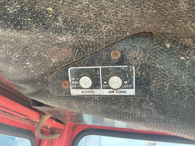Massey ferguson 1155 oldtimer tractor - afbeelding 20 van  29