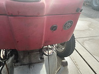 Massey ferguson 130 tweewielaangedreven landbouwtractor - afbeelding 5 van  9