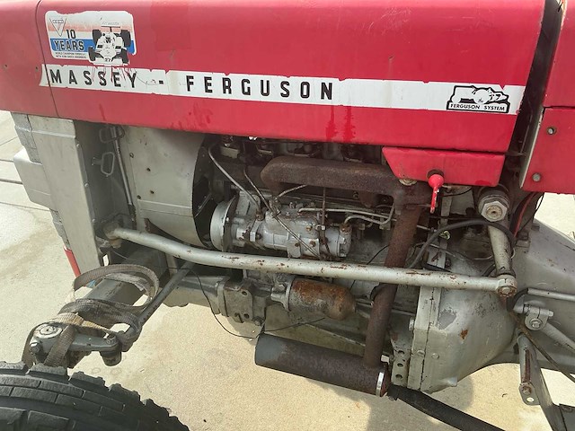 Massey ferguson 130 tweewielaangedreven landbouwtractor - afbeelding 7 van  9