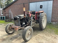 Massey ferguson 158 tweewielaangedreven landbouwtractor